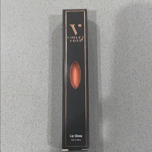 Violet Voss lip gloss